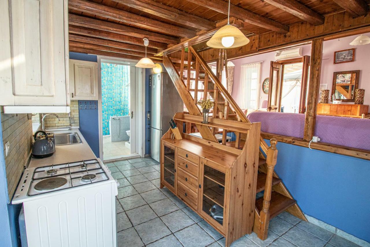 Villa Matula Kalamítsi Eksteriør billede